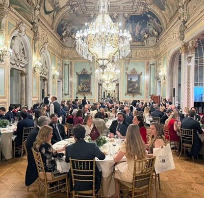Cena