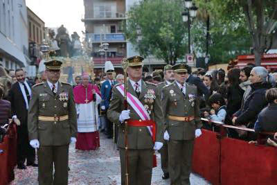 El Excmo. Sr. Teniente General